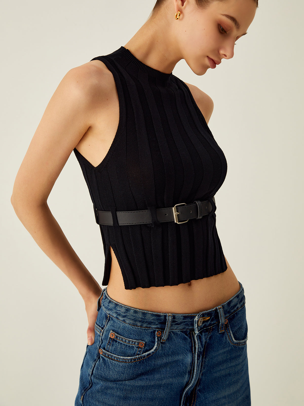 Geribde Tanktop met Mock Neck en Leren Riem