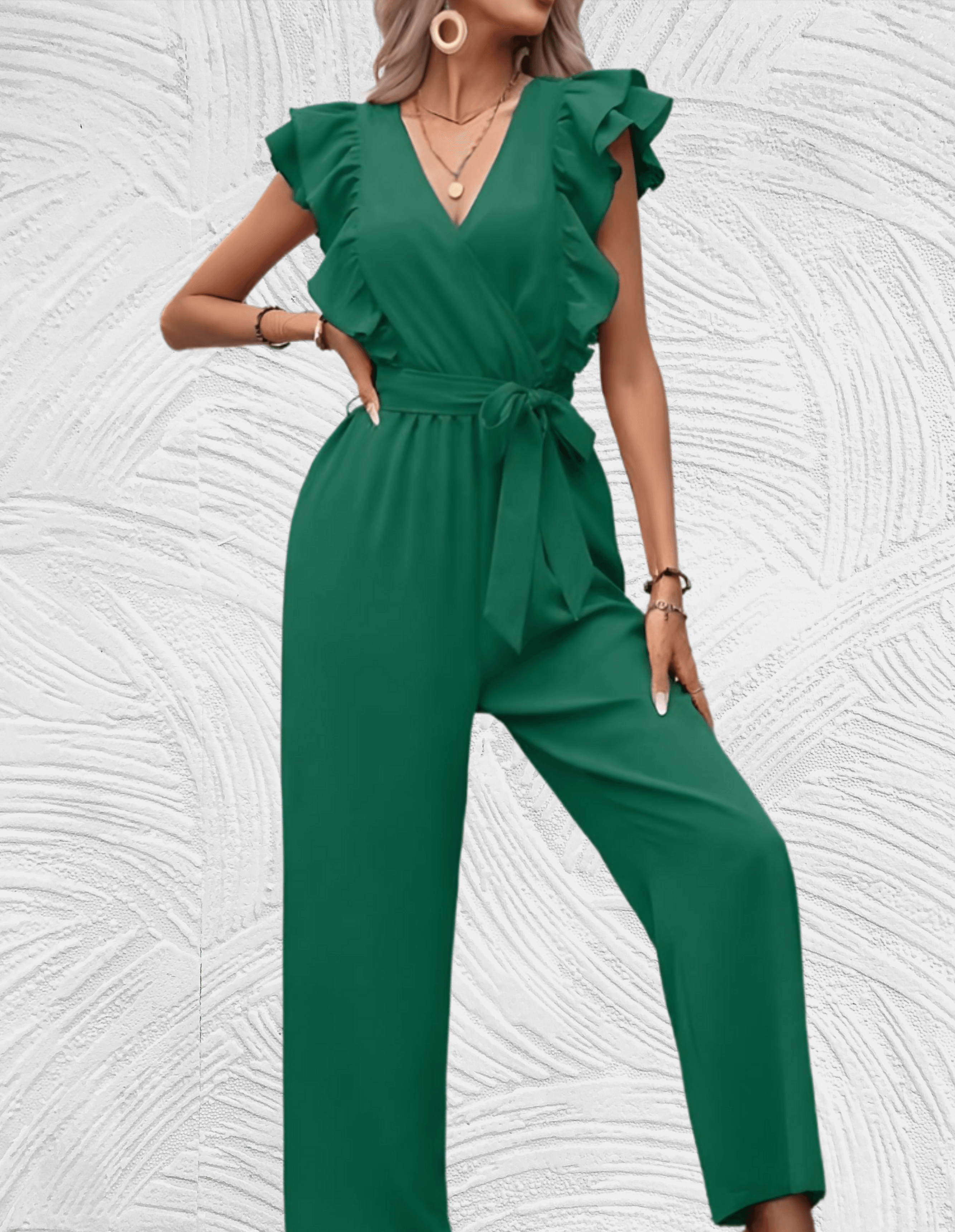 Esme - Mooi passende jumpsuit met lage v hals gegolfde zijmouwen en strikbanden aan de zijkant - Miller-Mode